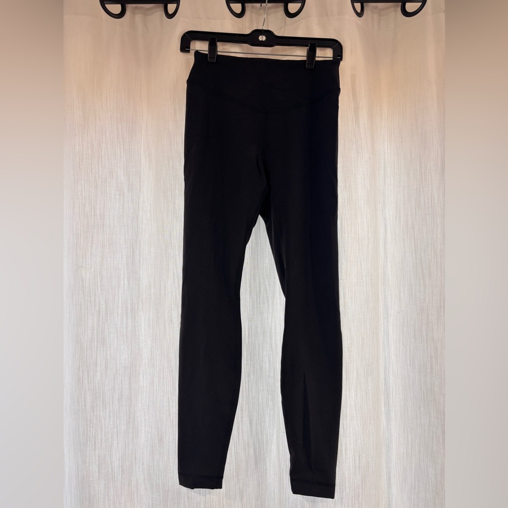 Lululemon wunder under smooth cover